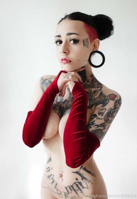 annabatman beautiful actress pic