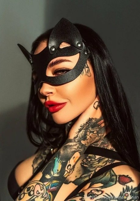 annabatman exclusive star picture