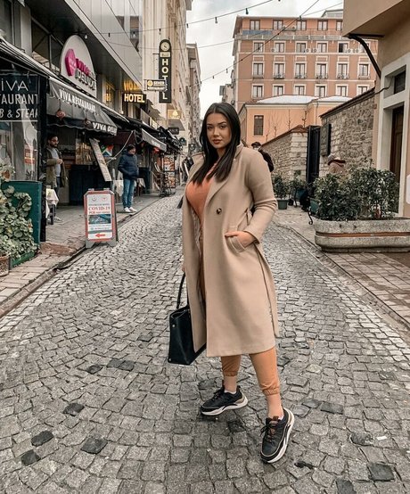 fitness model onlyfans pretty images