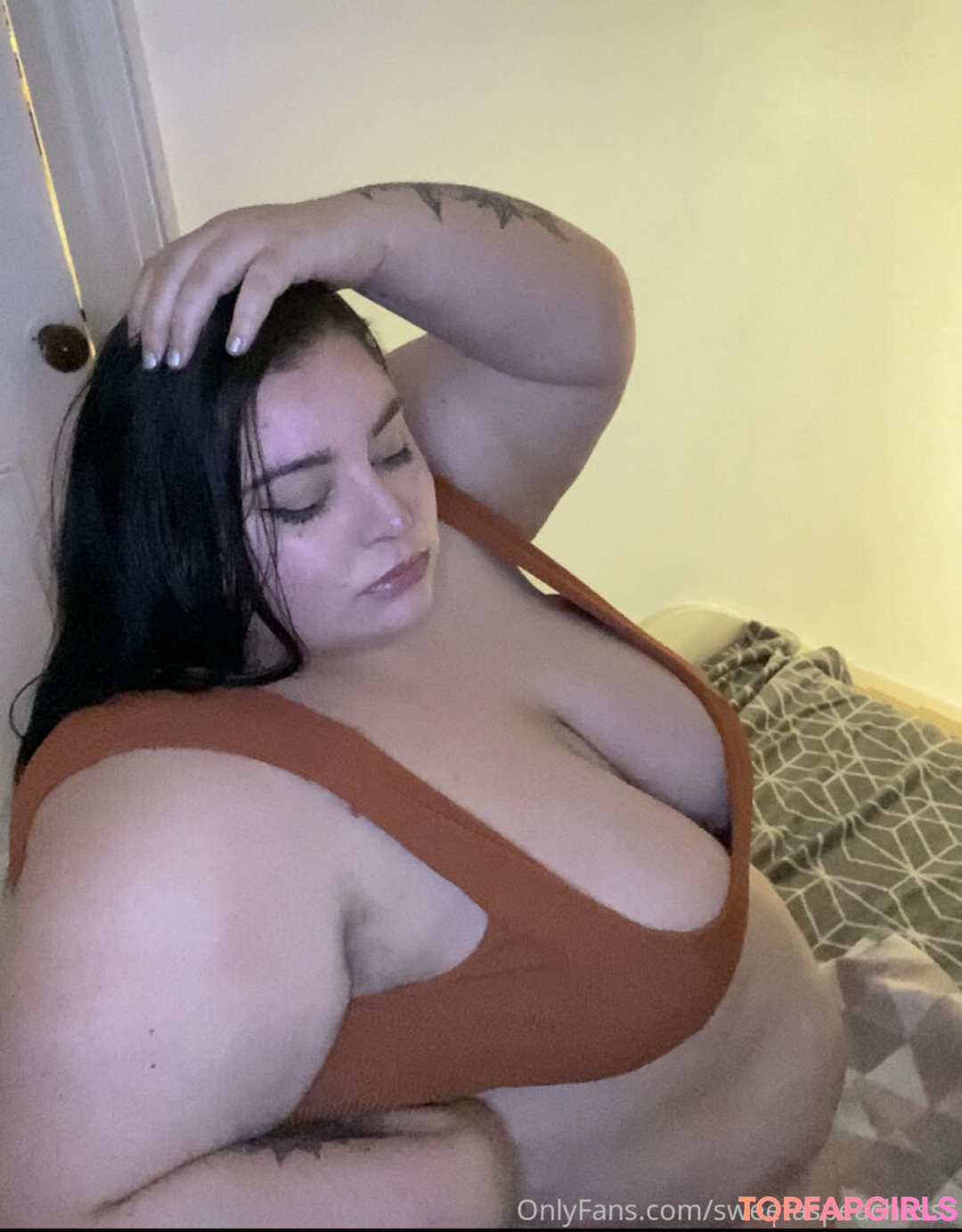 sweetaspeachesss pornstar erotic archive
