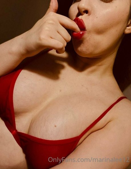 marinalee12 best model photo