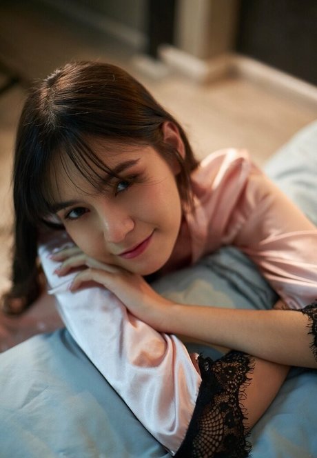 lesbian strapon onlyfans art porn gallery