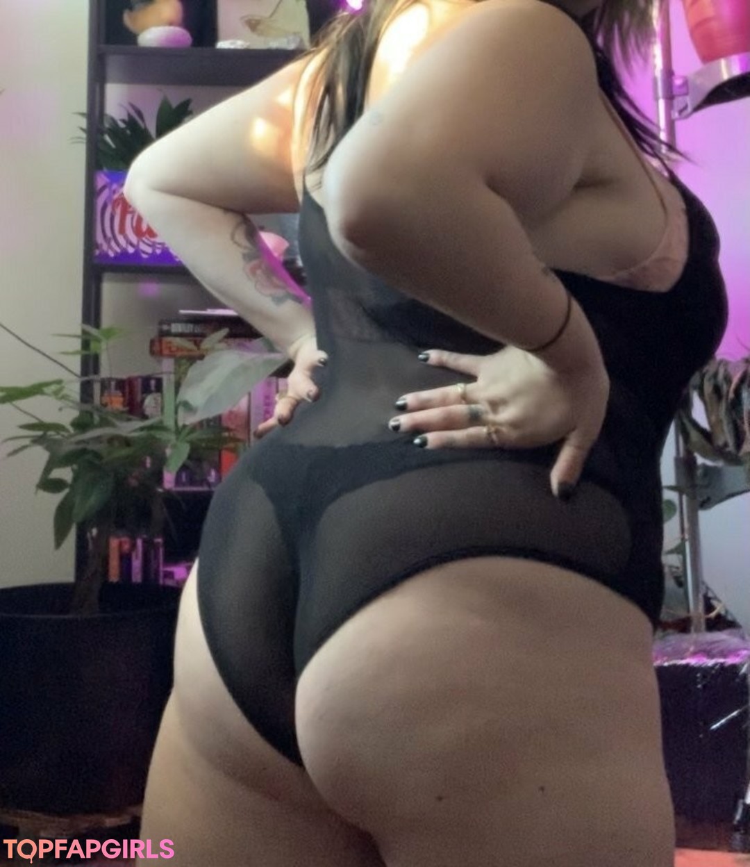 hazeybliss model xxx picture