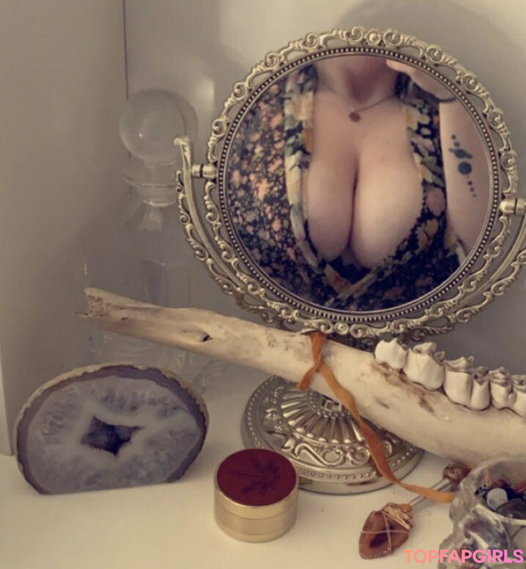 hazeybliss model pornographic galleries