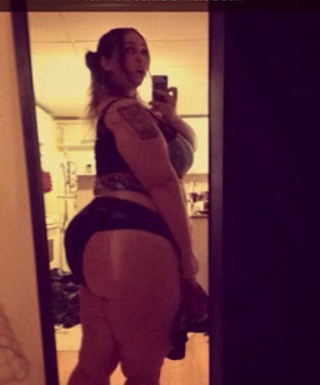 RainIsWet erotic model gallery