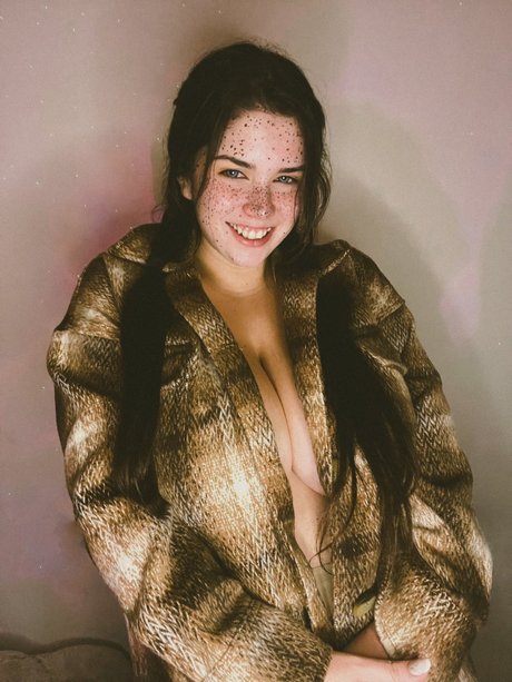 Sarah Bustani nude only fans leaks