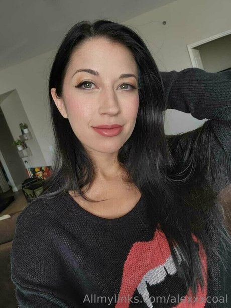 Alex Coal onlyfans fotos