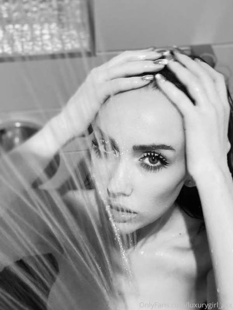 blonde fitness onlyfans sexy nudes archive