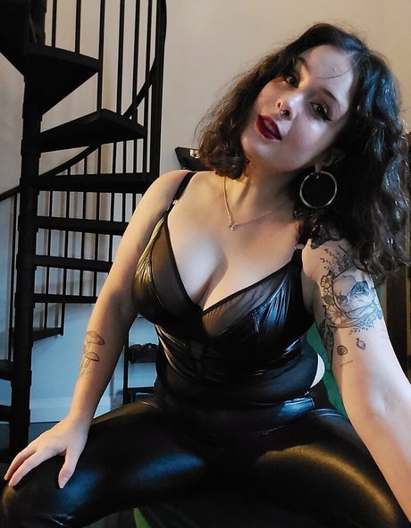 Aurora Haze is on onlyfans