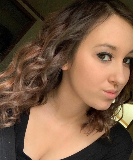 Sahara Summer pics onlyfans