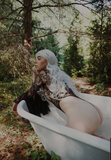 Nova Night onlyfans page