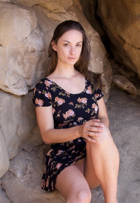 Hello Jewels onlyfans page