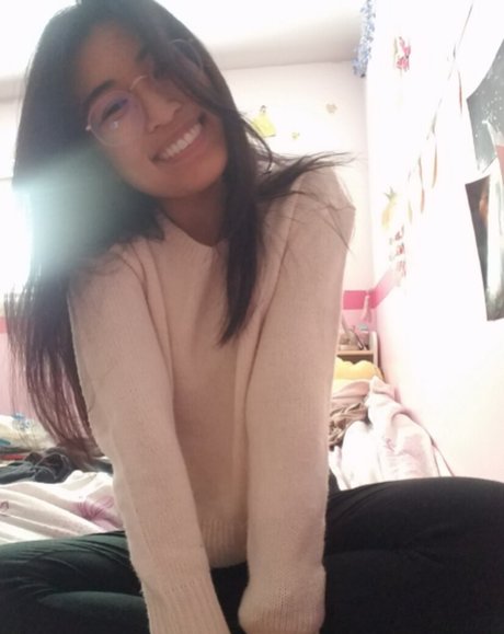 Ava Tran onlyfans model images