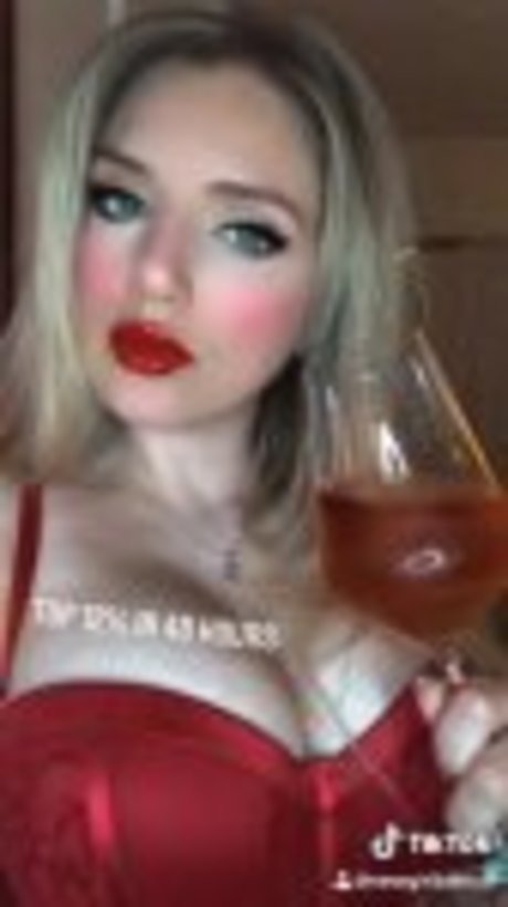 Sophia Secret onlyfans leaked tits