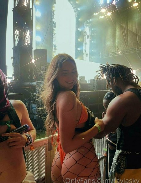 Tavia Sky onlyfans naked
