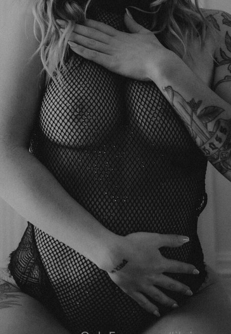 Nicole Stoolfire onlyfans leak free