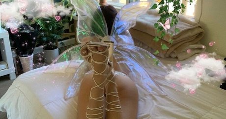 Honeybabey naked on onlyfans