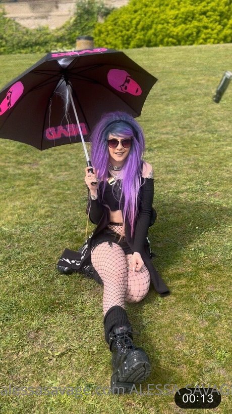 Alessa Savage onlyfans content type