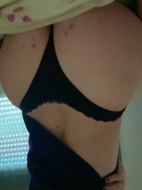 Azuleish only fans xxx