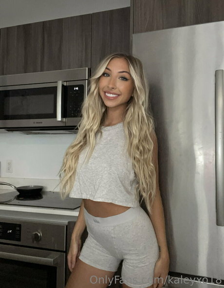 Kaleyxo18 onlyfans tits