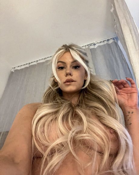 Emisecrets onlyfans leaj