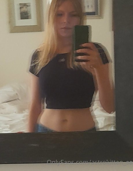 Astrokitten sa desnuda onlyfans