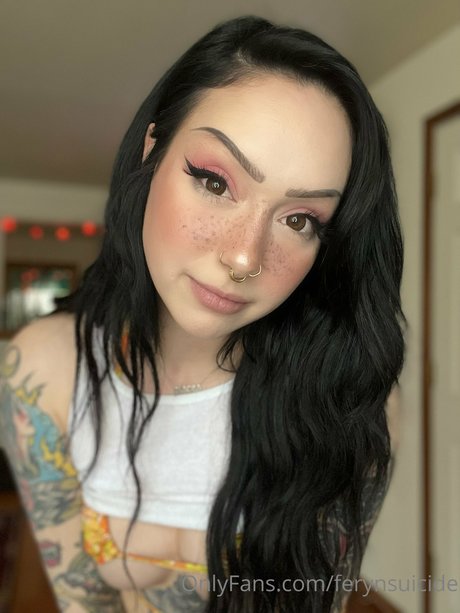Feryn Suicide only fans leak