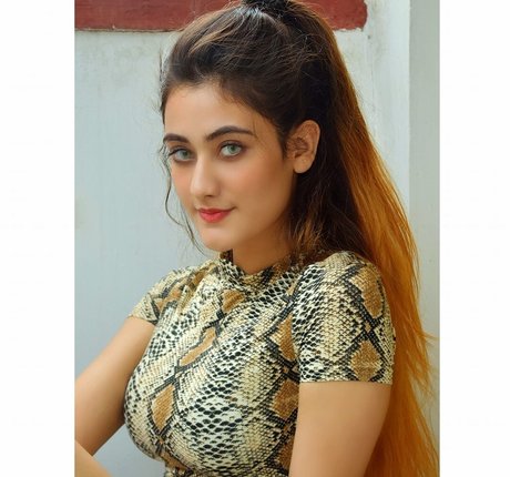 Nidhi Maheshwari leaks only fans