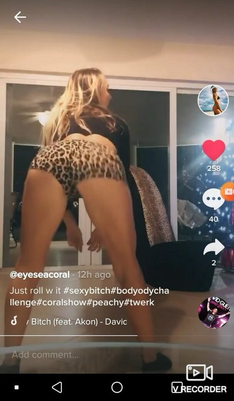 eyeseacoral onlyfans nude pics