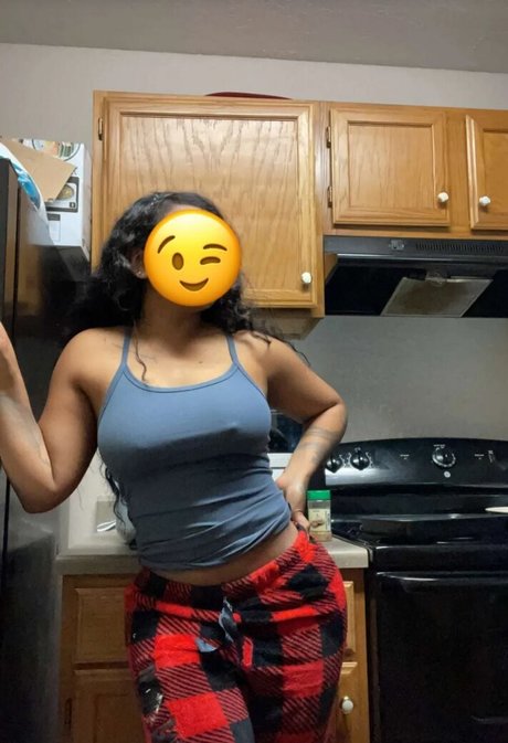 Nita Amari onlyfans porno