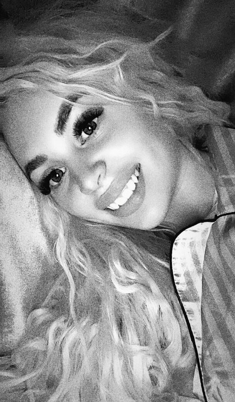 britishsquirt onlyfans x