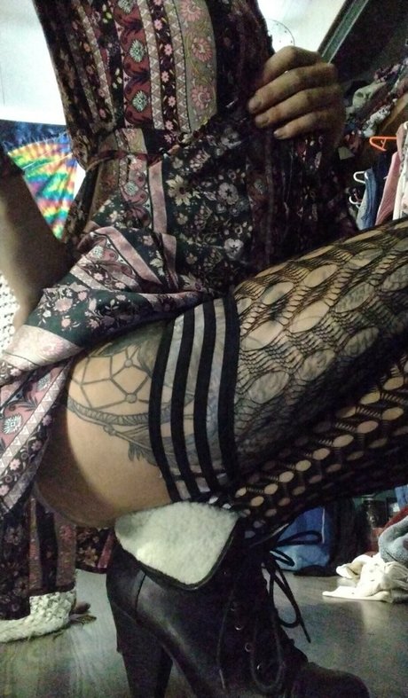 pipepuffsandhandcuffs onlyfans sex