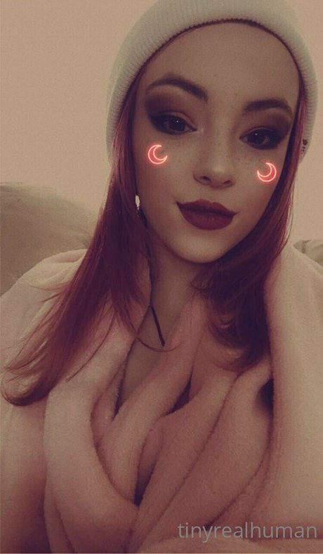 tinyrealhuman strip onlyfans