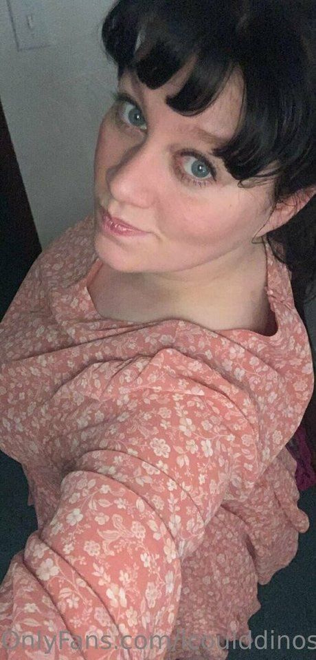 icoulddinosaur onlyfans leaked photos