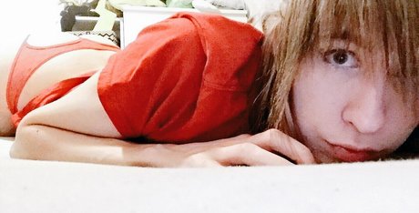 secretsecretsaria onlyfans naked leaks