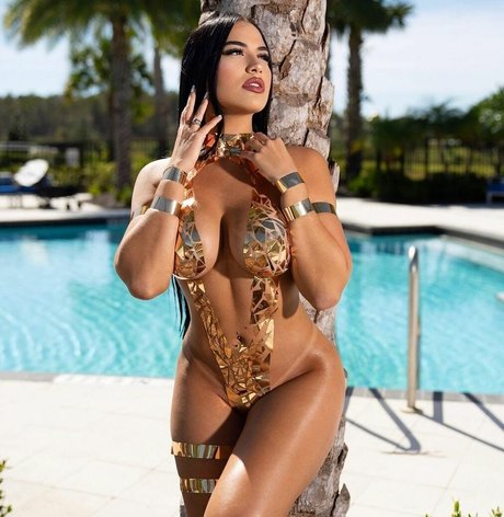 Melany Fernandez onlyfans nude