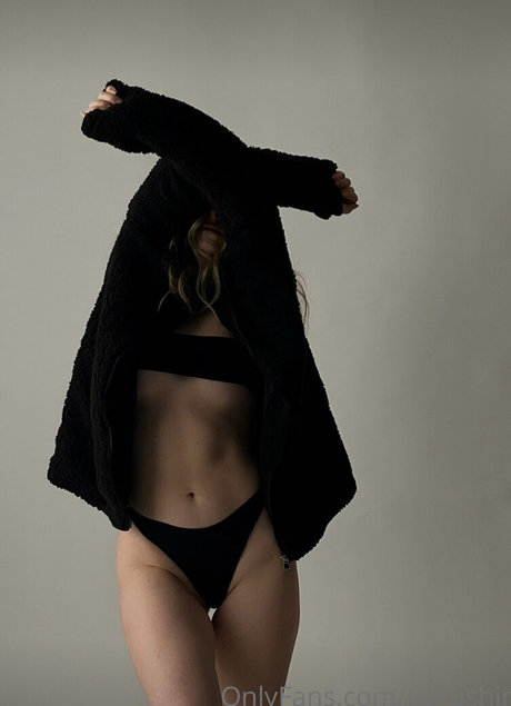 Nerushimav hot onlyfans