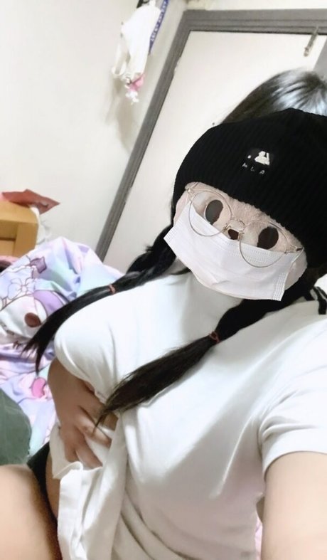 liiyume156cm only fans nude