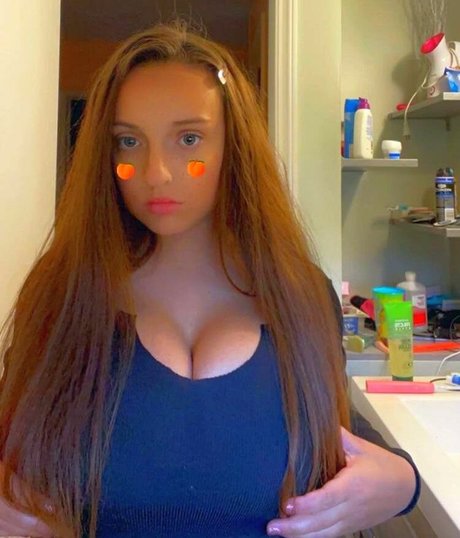 pink hair onlyfans porn depiction