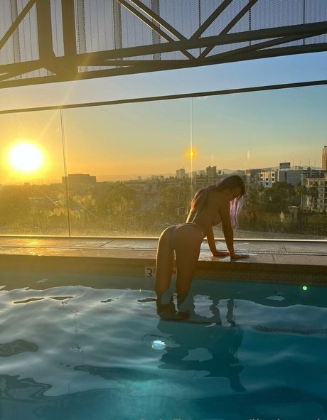 lizziepark onlyfans leak free