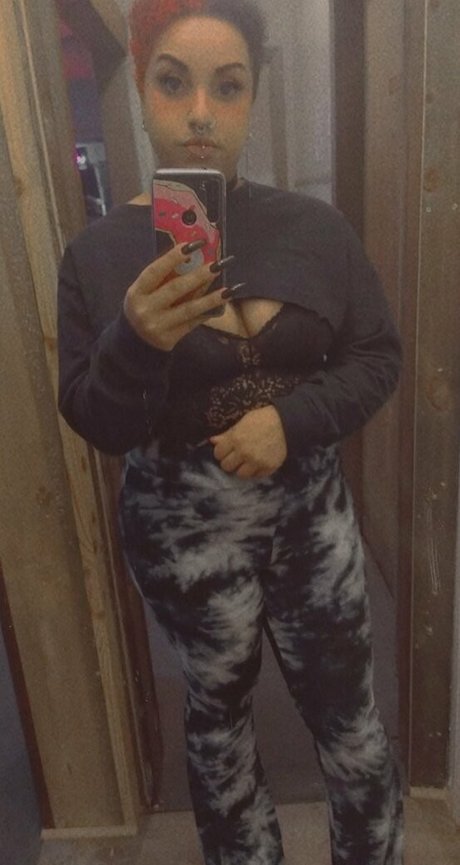 raeraejiggles only fans nude