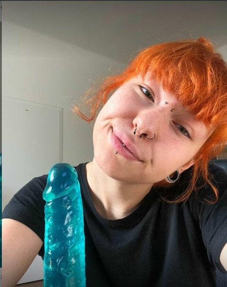 Beatrix May onlyfans sextape leak