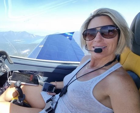 Gyrocopter Girl onlyfans sextape