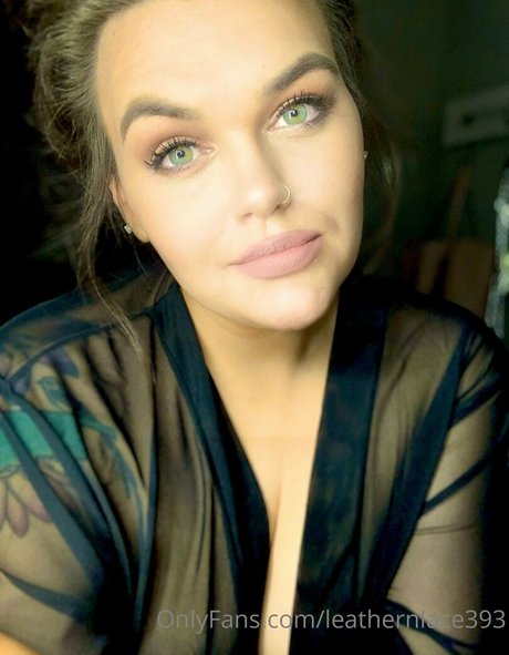 leathernlace393 onlyfans sexy