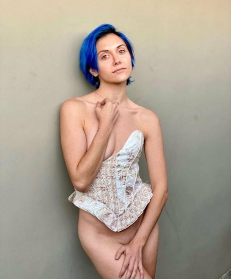 Alyson Stoner onlyfans leak