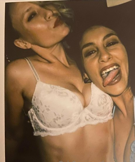 kagerailey strip onlyfans