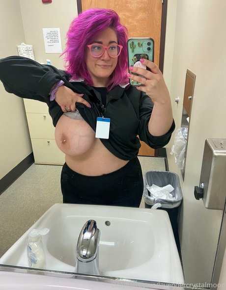 dripping wet pussy onlyfans art nude illustration