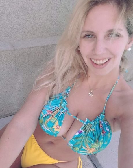 Maria Celeste onlyfans nude