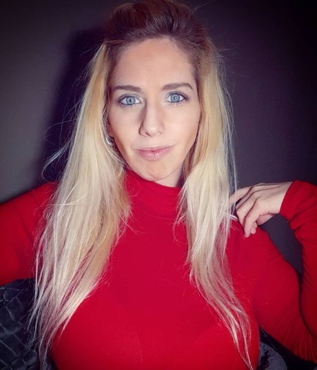 Maria Celeste onlyfans leaked tits