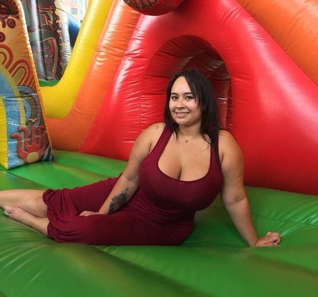 Erica Blaalz nude onlyfans